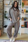 Terry B Classic Sweatshirt Mocha